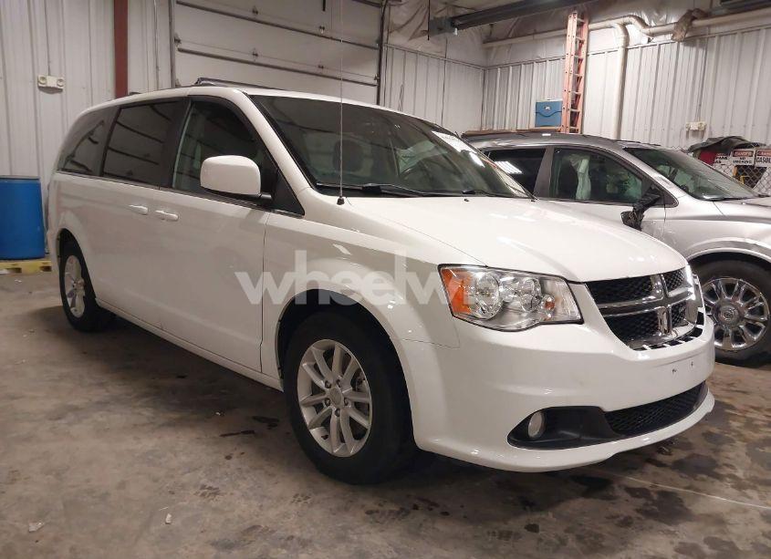 2018 Dodge Grand CARAVAN SXT (VIN 2C4RDGCG3JR249638) main photo