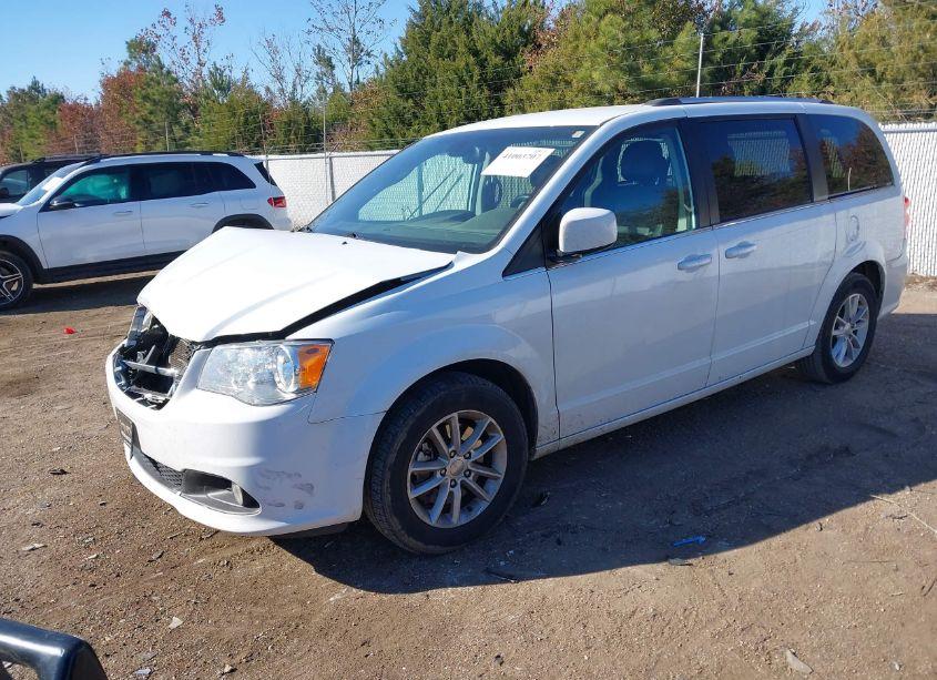 Photo 2 of 2019 Dodge Grand CARAVAN SXT (VIN 2C4RDGCG3KR518142)