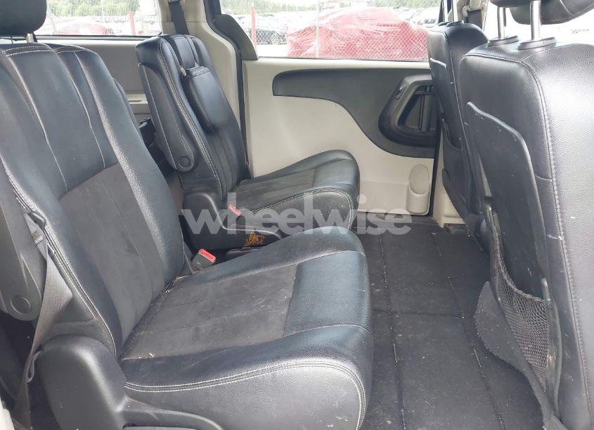 Photo 8 of 2019 Dodge Grand CARAVAN SXT (VIN 2C4RDGCG3KR647353)