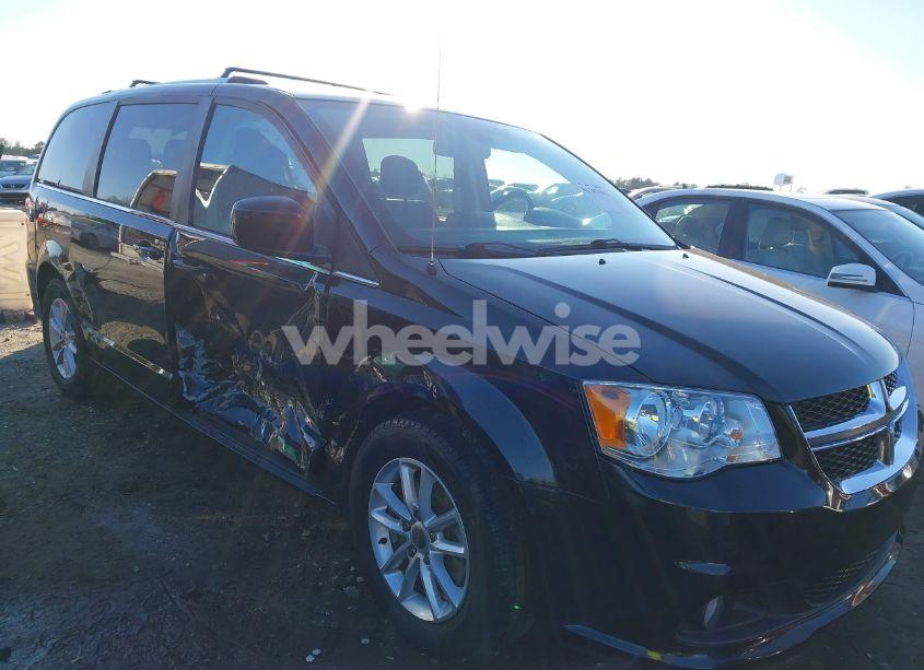 2019 Dodge Grand CARAVAN SXT (VIN 2C4RDGCG3KR716798) main photo