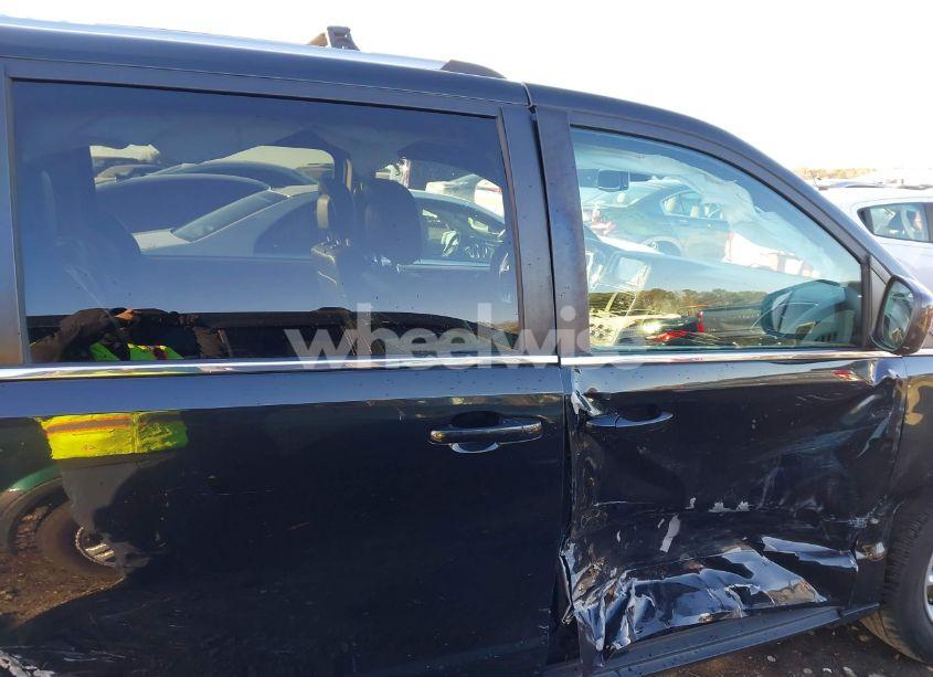 Photo 13 of 2019 Dodge Grand CARAVAN SXT (VIN 2C4RDGCG3KR716798)