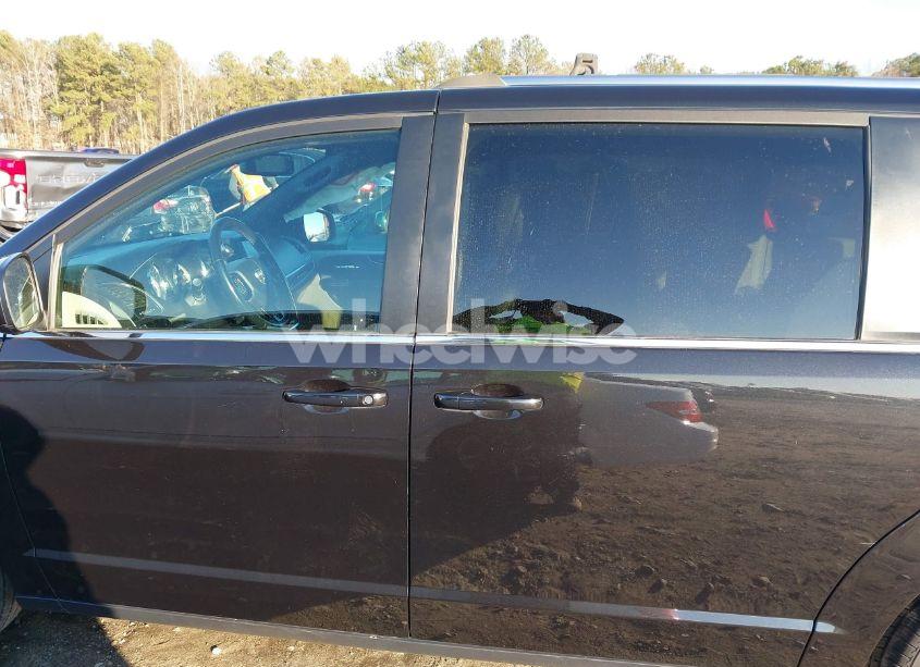 Photo 14 of 2019 Dodge Grand CARAVAN SXT (VIN 2C4RDGCG3KR716798)