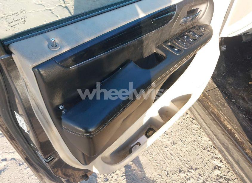 Photo 18 of 2019 Dodge Grand CARAVAN SXT (VIN 2C4RDGCG3KR758405)