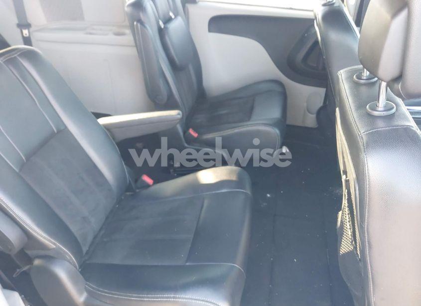 Photo 8 of 2019 Dodge Grand CARAVAN SXT (VIN 2C4RDGCG3KR758405)