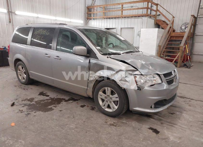 2019 Dodge Grand CARAVAN SXT (VIN 2C4RDGCG3KR760932) main photo