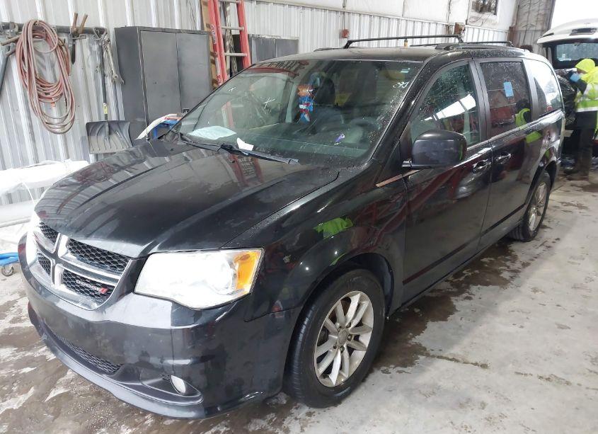 Photo 2 of 2019 Dodge Grand CARAVAN SXT (VIN 2C4RDGCG3KR765371)