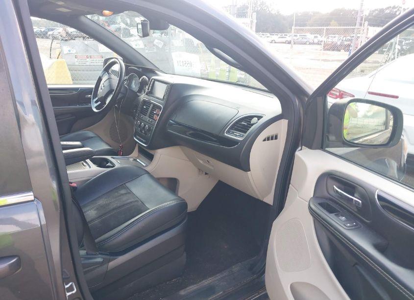 Photo 5 of 2019 Dodge Grand CARAVAN SXT (VIN 2C4RDGCG3KR788617)