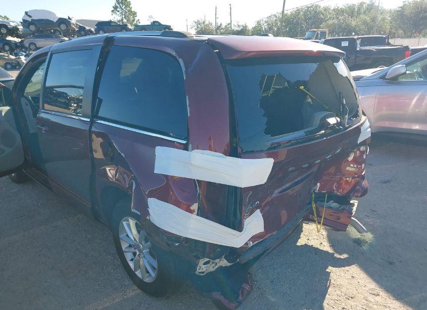 Photo 6 of 2019 Dodge Grand CARAVAN SXT (VIN 2C4RDGCG3KR797768)