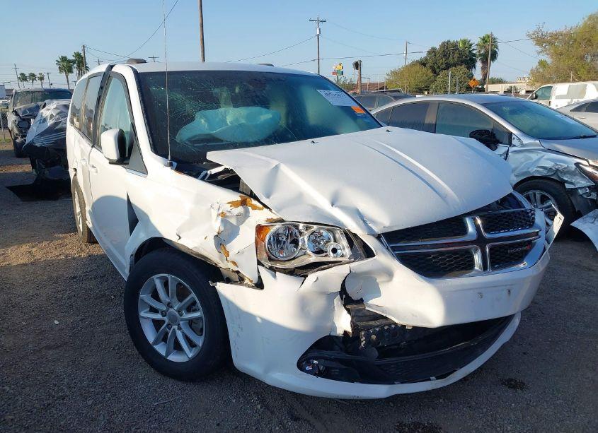 2020 Dodge Grand CARAVAN SXT (VIN 2C4RDGCG3LR174880) main photo