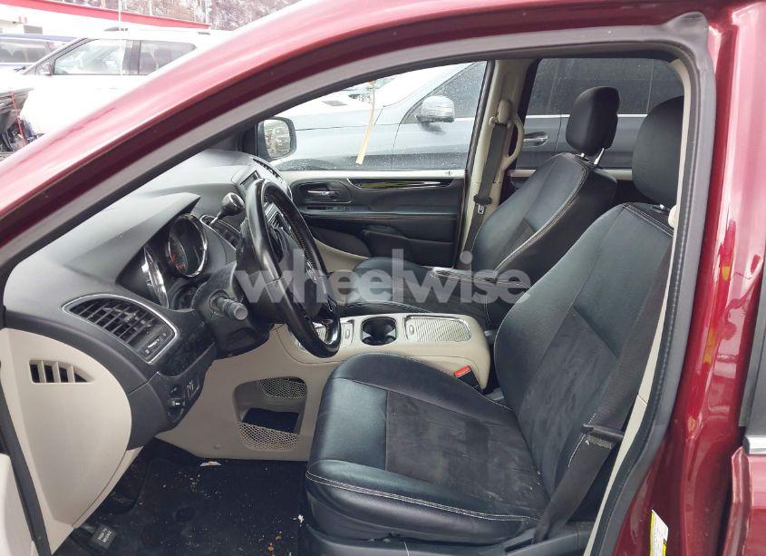 Photo 5 of 2020 Dodge Grand CARAVAN SXT (VIN 2C4RDGCG3LR253174)