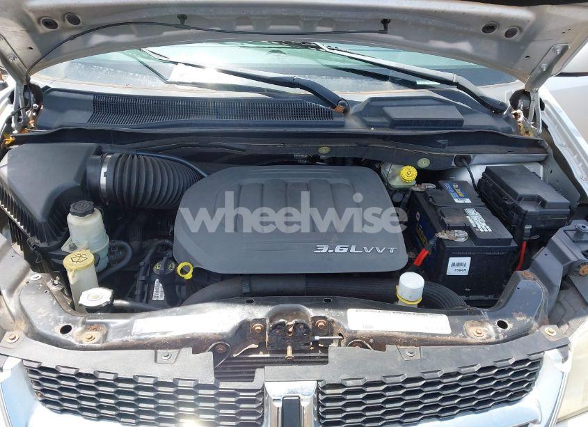 Photo 10 of 2012 Dodge Grand CARAVAN SXT (VIN 2C4RDGCG4CR241907)