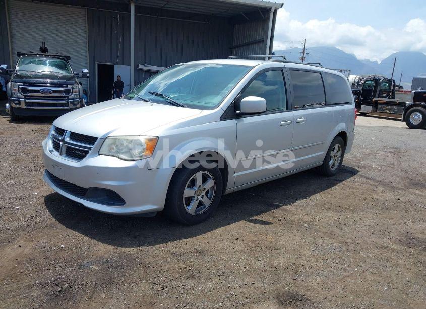 Photo 2 of 2012 Dodge Grand CARAVAN SXT (VIN 2C4RDGCG4CR241907)