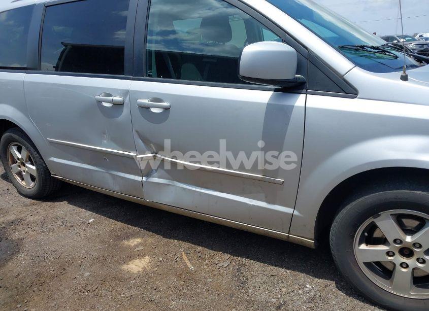 Photo 6 of 2012 Dodge Grand CARAVAN SXT (VIN 2C4RDGCG4CR241907)