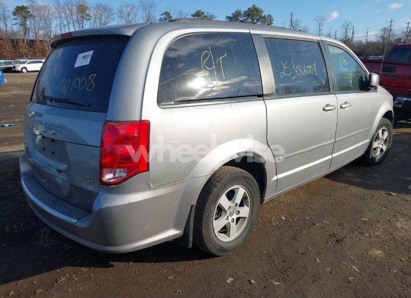 Photo 4 of 2013 Dodge Grand CARAVAN SXT (VIN 2C4RDGCG4DR553520)