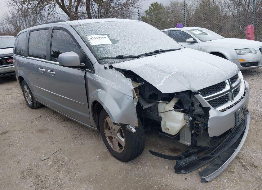 2013 Dodge Grand CARAVAN SXT (VIN 2C4RDGCG4DR582807) main photo
