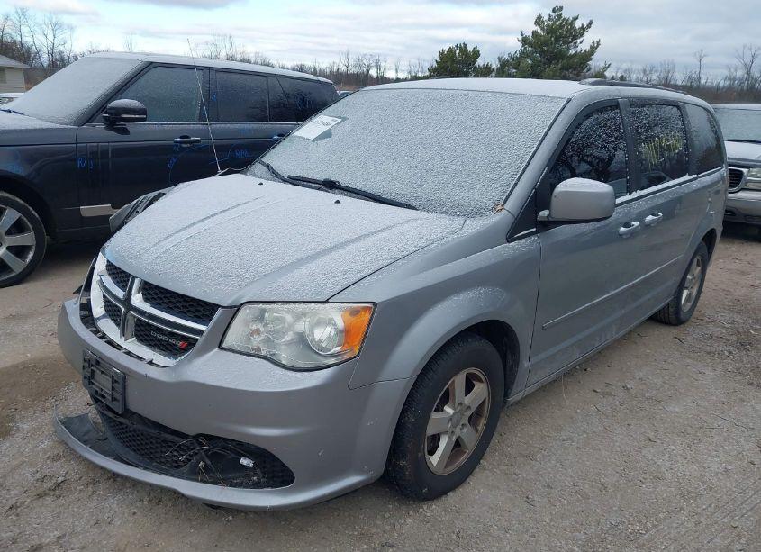 Photo 2 of 2013 Dodge Grand CARAVAN SXT (VIN 2C4RDGCG4DR582807)