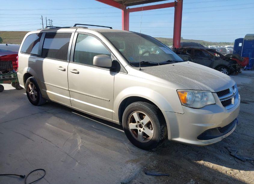 2013 Dodge Grand CARAVAN SXT (VIN 2C4RDGCG4DR610864) main photo