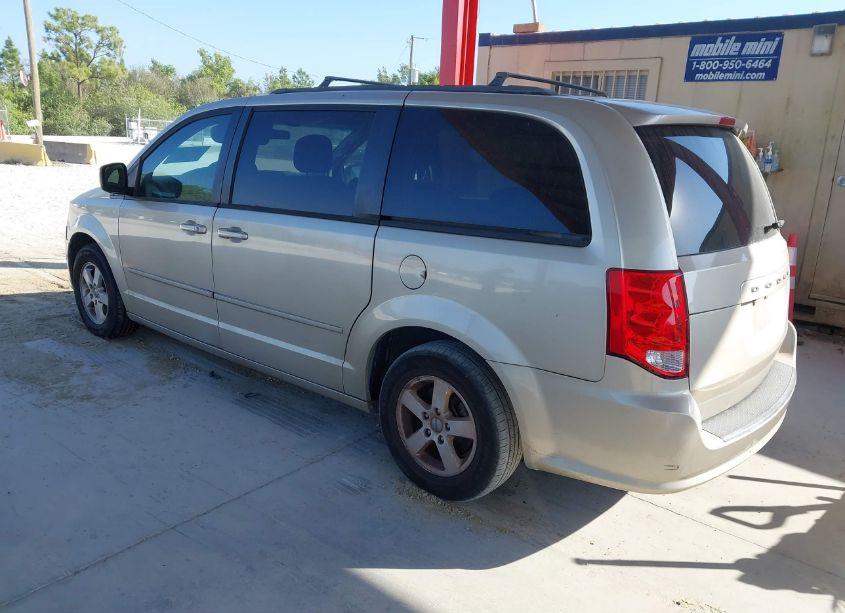 Photo 3 of 2013 Dodge Grand CARAVAN SXT (VIN 2C4RDGCG4DR610864)