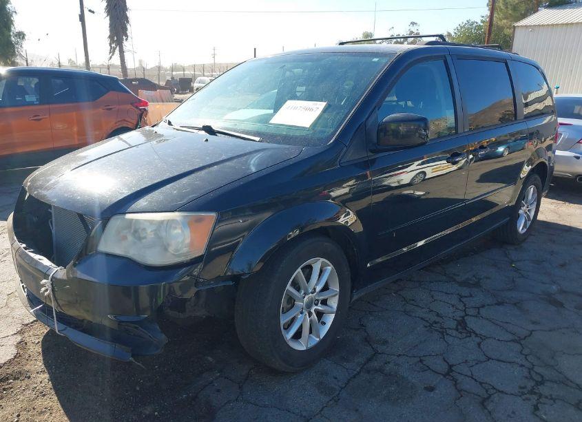 Photo 2 of 2013 Dodge Grand CARAVAN SXT (VIN 2C4RDGCG4DR820669)