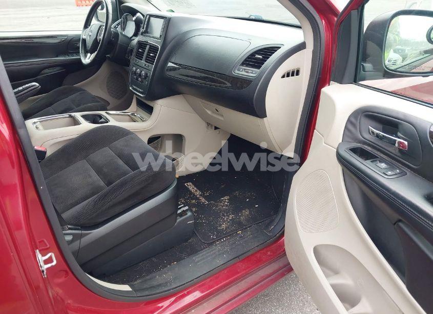 Photo 5 of 2014 Dodge Grand CARAVAN SXT (VIN 2C4RDGCG4ER388117)