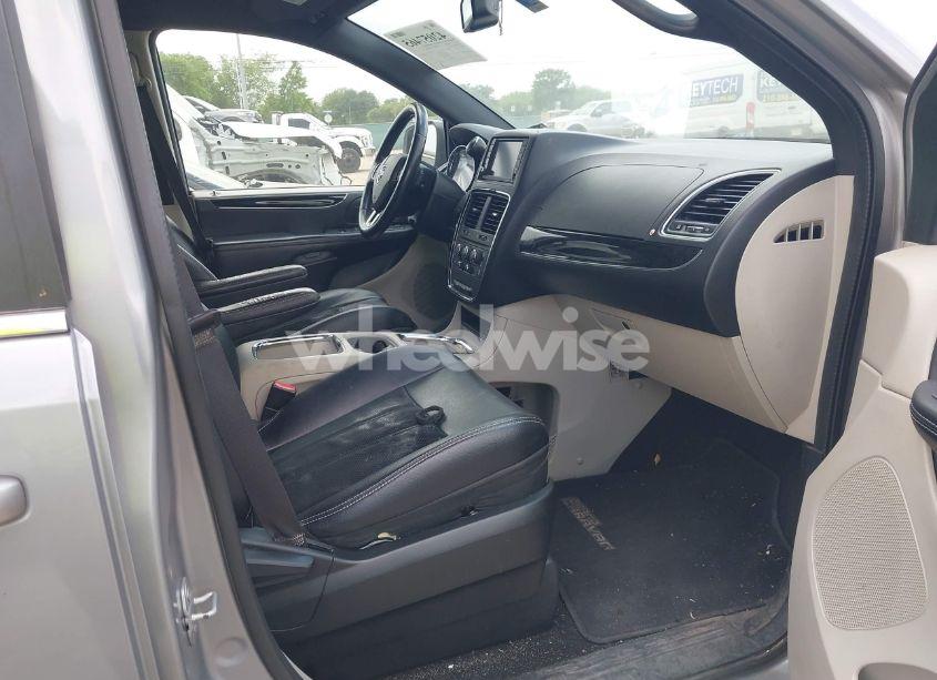 Photo 5 of 2014 Dodge Grand CARAVAN SXT 30TH ANNIVERSARY (VIN 2C4RDGCG4ER452513)