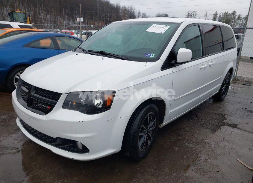 Photo 2 of 2015 Dodge Grand CARAVAN SXT (VIN 2C4RDGCG4FR625366)