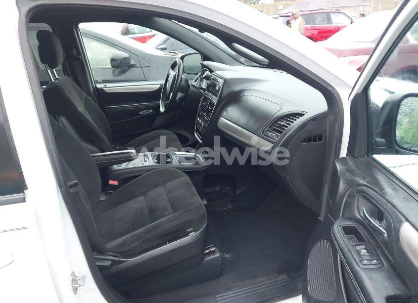 Photo 5 of 2015 Dodge Grand CARAVAN SXT (VIN 2C4RDGCG4FR625366)