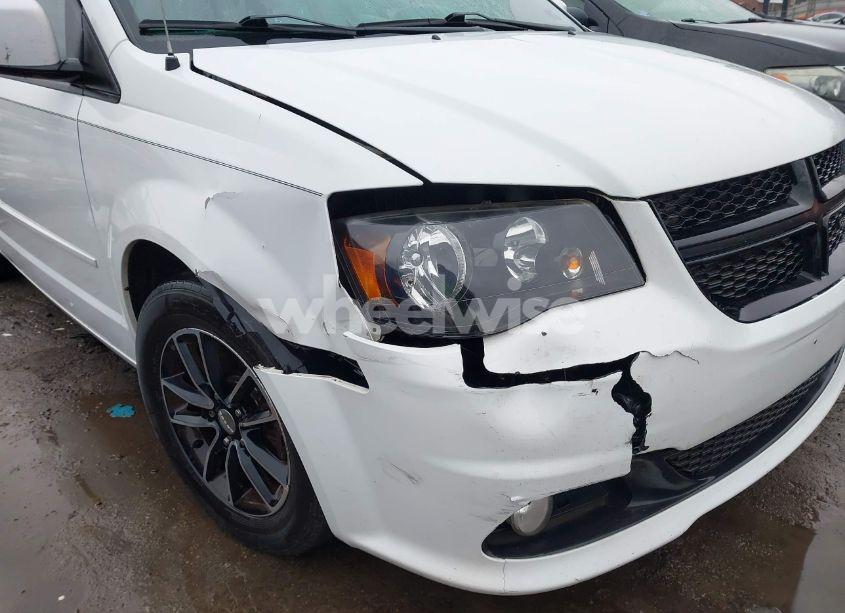 Photo 6 of 2015 Dodge Grand CARAVAN SXT (VIN 2C4RDGCG4FR625366)