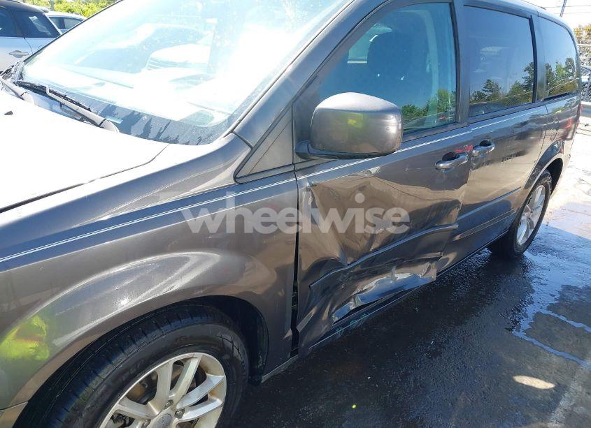 Photo 6 of 2015 Dodge Grand CARAVAN SXT (VIN 2C4RDGCG4FR631362)