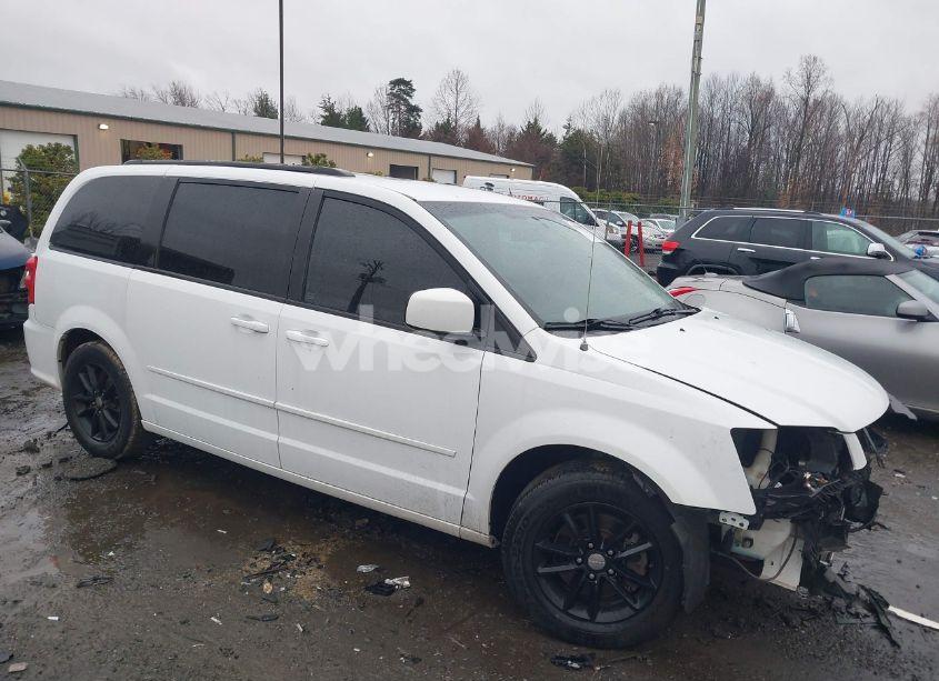 2016 Dodge Grand CARAVAN SXT (VIN 2C4RDGCG4GR122258) main photo