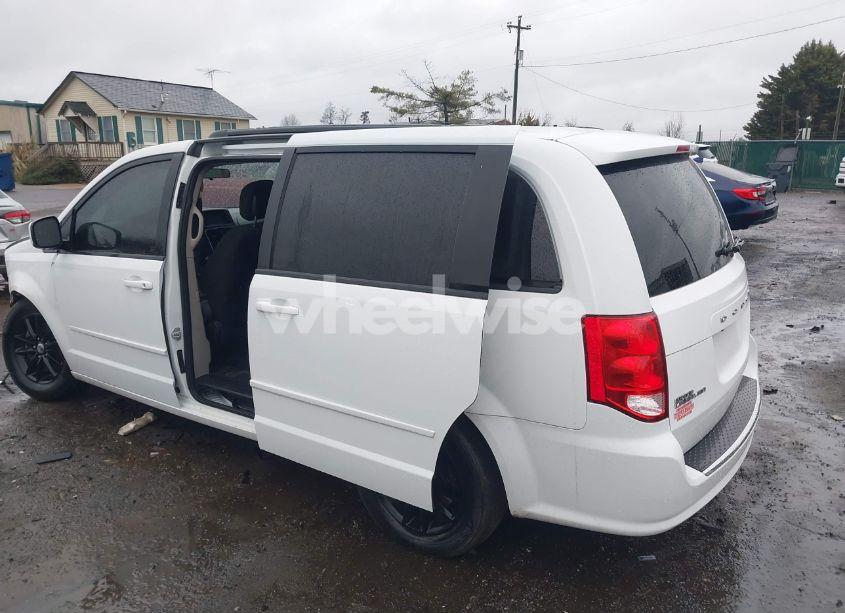 Photo 3 of 2016 Dodge Grand CARAVAN SXT (VIN 2C4RDGCG4GR122258)