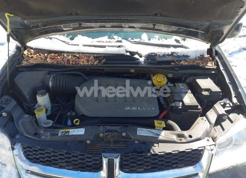 Photo 10 of 2016 Dodge Grand CARAVAN SXT (VIN 2C4RDGCG4GR333881)