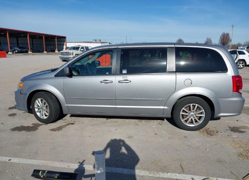 Photo 14 of 2016 Dodge Grand CARAVAN SXT (VIN 2C4RDGCG4GR352320)