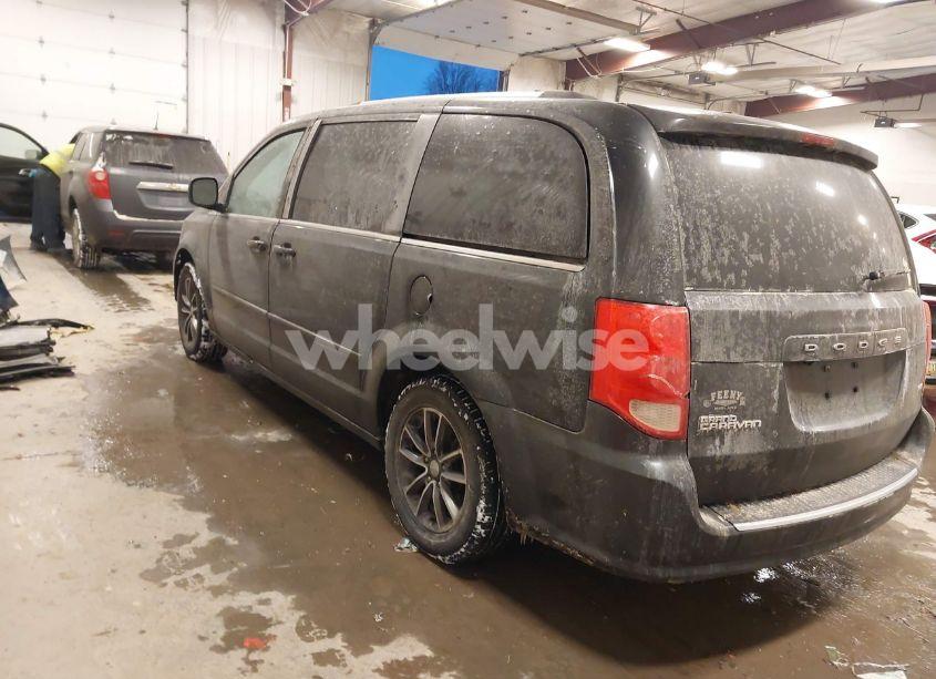 Photo 3 of 2016 Dodge Grand CARAVAN SXT (VIN 2C4RDGCG4GR364273)