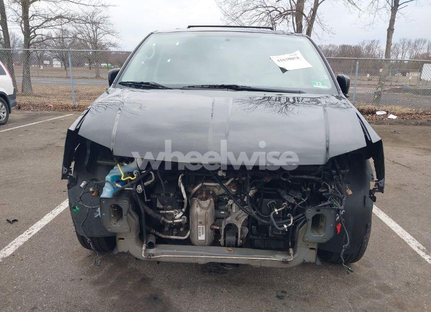 Photo 6 of 2016 Dodge Grand CARAVAN SXT (VIN 2C4RDGCG4GR370848)