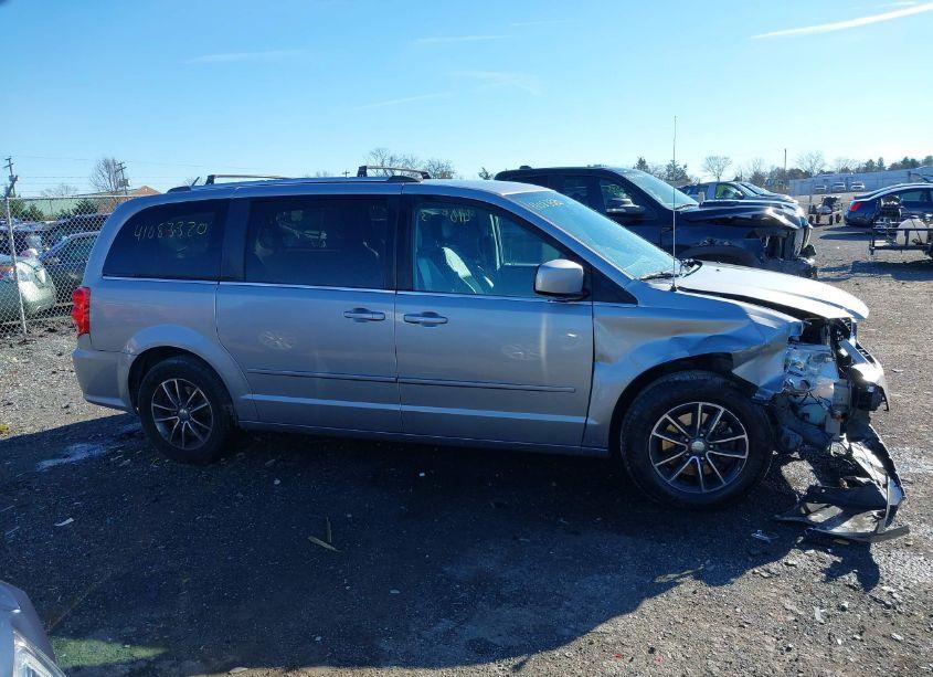 Photo 14 of 2017 Dodge Grand CARAVAN SXT (VIN 2C4RDGCG4HR713577)