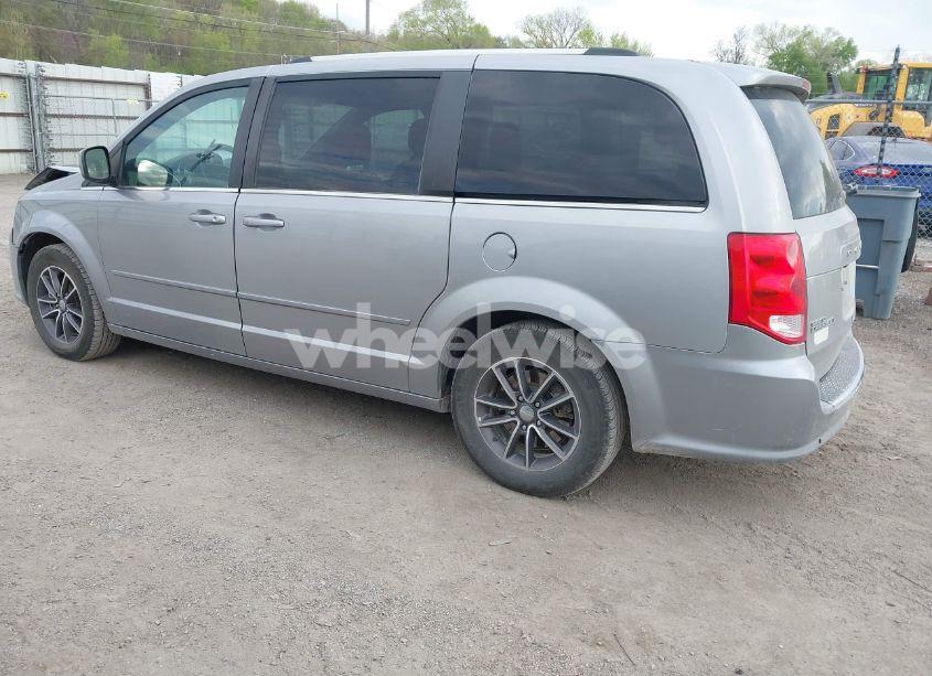 Photo 3 of 2017 Dodge Grand CARAVAN SXT (VIN 2C4RDGCG4HR786495)