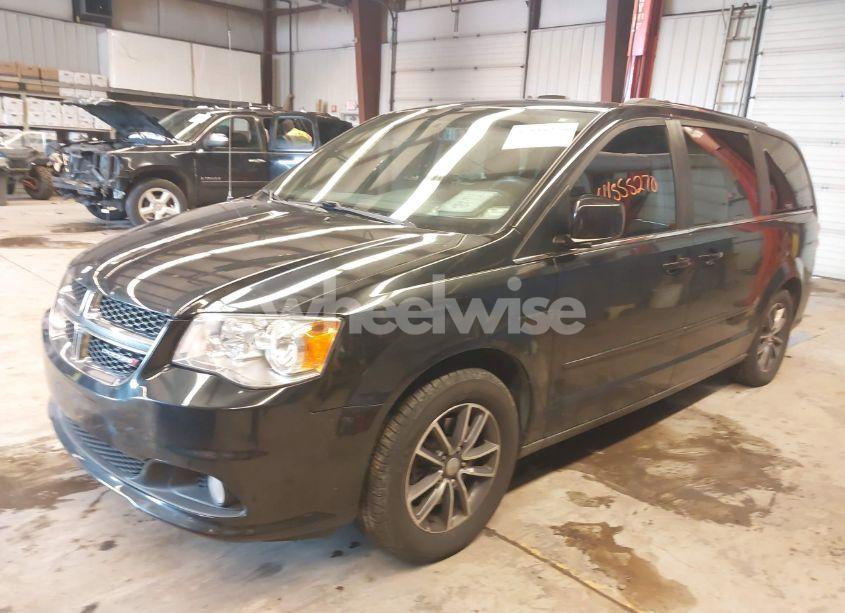 Photo 2 of 2017 Dodge Grand CARAVAN SXT (VIN 2C4RDGCG4HR801982)