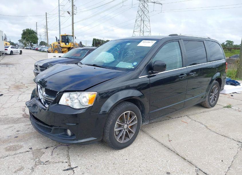 Photo 2 of 2017 Dodge Grand CARAVAN SXT (VIN 2C4RDGCG4HR806647)