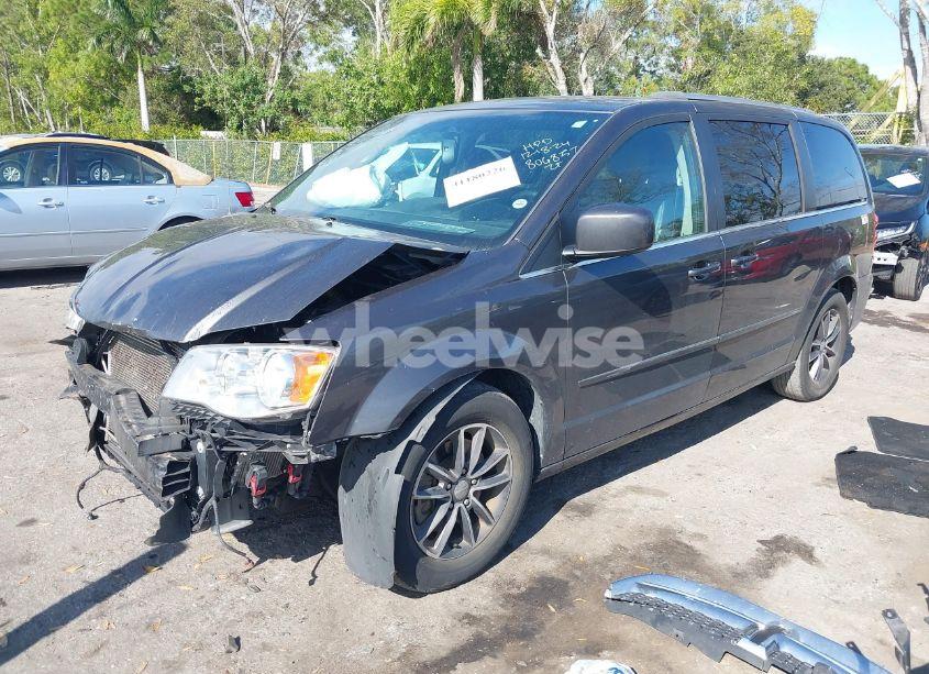 Photo 2 of 2017 Dodge Grand CARAVAN SXT (VIN 2C4RDGCG4HR806857)