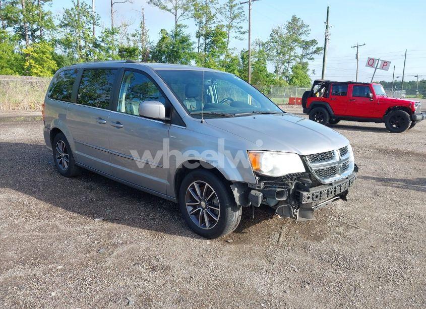 2017 Dodge Grand CARAVAN SXT (VIN 2C4RDGCG4HR852608) main photo
