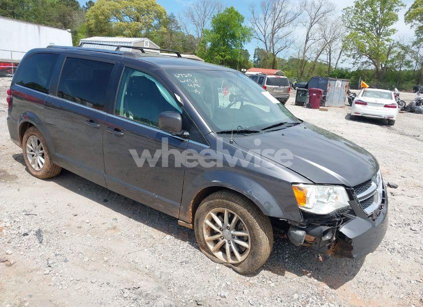 2018 Dodge Grand CARAVAN SXT (VIN 2C4RDGCG4JR206720) main photo