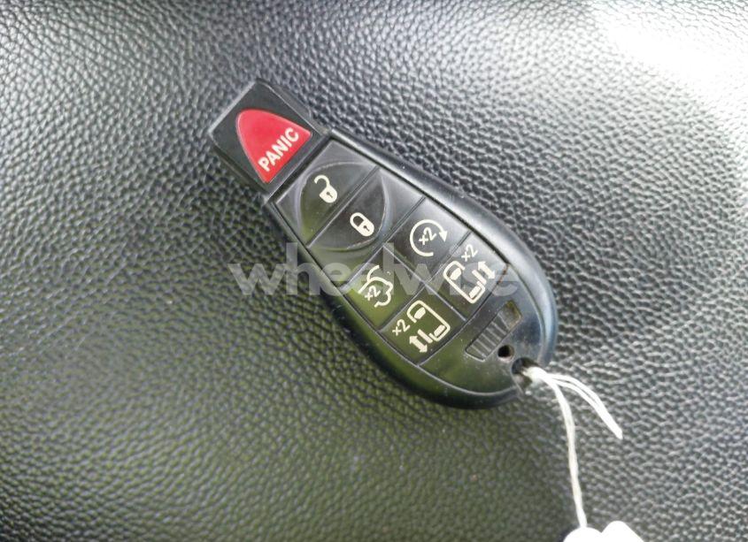 Photo 11 of 2018 Dodge Grand CARAVAN SXT (VIN 2C4RDGCG4JR206720)