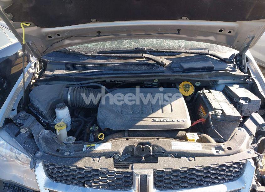 Photo 10 of 2018 Dodge Grand CARAVAN SXT (VIN 2C4RDGCG4JR215790)