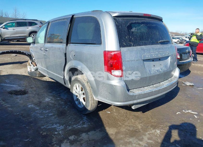 Photo 3 of 2018 Dodge Grand CARAVAN SXT (VIN 2C4RDGCG4JR215790)