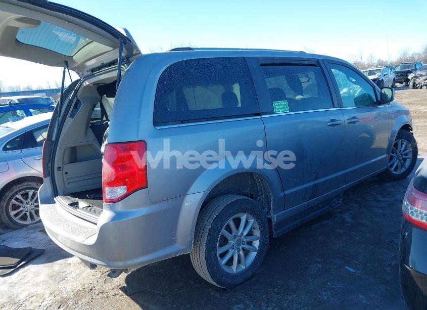 Photo 4 of 2018 Dodge Grand CARAVAN SXT (VIN 2C4RDGCG4JR215790)