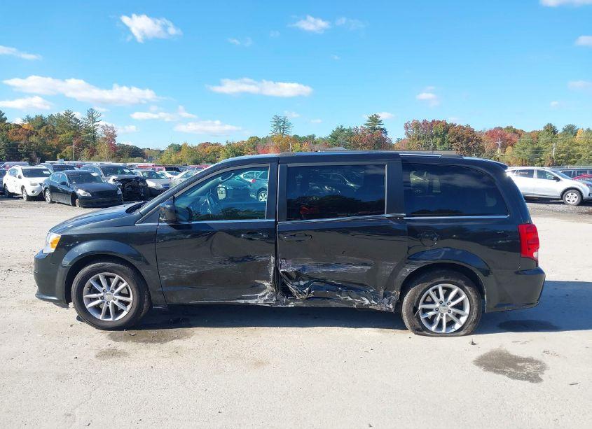 Photo 14 of 2018 Dodge Grand CARAVAN SXT (VIN 2C4RDGCG4JR245632)