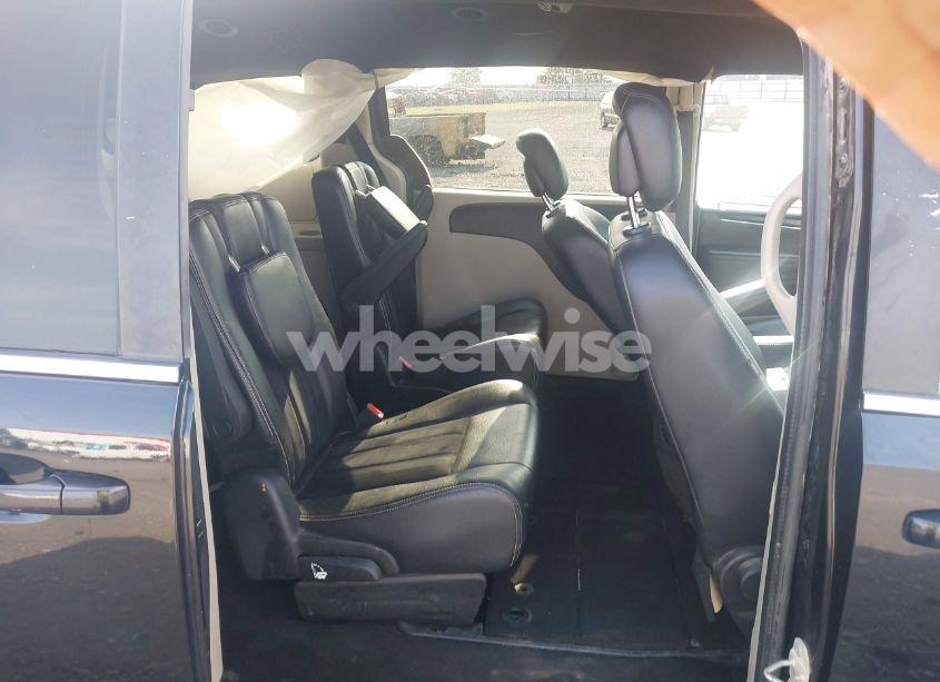 Photo 8 of 2018 Dodge Grand CARAVAN SXT (VIN 2C4RDGCG4JR281420)