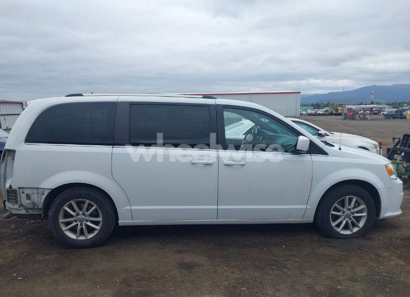 Photo 14 of 2018 Dodge Grand CARAVAN SXT (VIN 2C4RDGCG4JR282678)