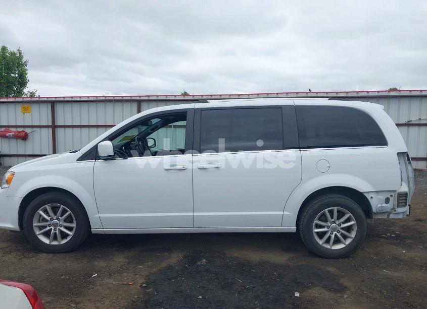 Photo 15 of 2018 Dodge Grand CARAVAN SXT (VIN 2C4RDGCG4JR282678)